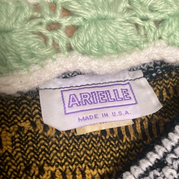 vintage 80s Arielle funky patterned knit sweater - Picture 3 of 5